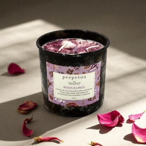 Vela aromática 200g: Rosas y Lirios